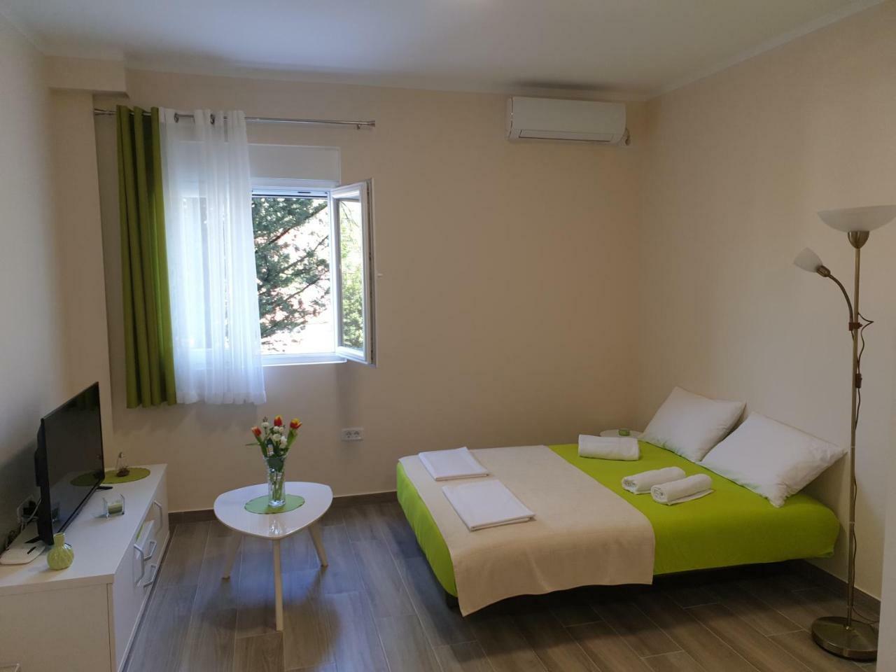 Apartments Jadran Tivat Exterior photo